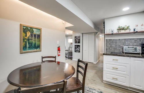 Northeast South Bend House | Basement Unit—Walk to ND