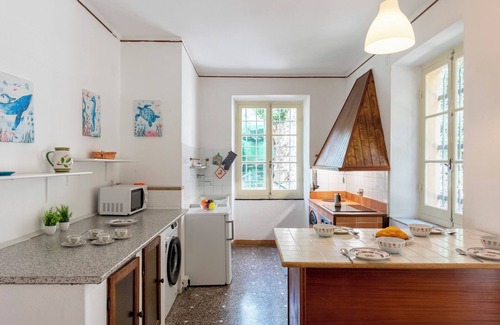 Recco Apartment | Basilico House In Mulinetti, Recco, Italy