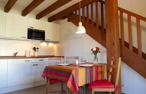 Louhossoa Apartment | BaskoParadis I Eco Gite I Bed 160 I Terrace I Panoramic view I Garden I Donkeys