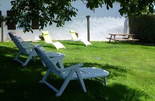 Irissarry House | Basque house located between sea and mountains.