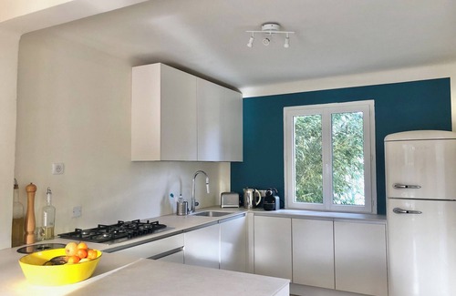 Aix-en-Provence Villa | Bastide in Aix en Pce, swimming pool, enclosed garden, gym and private parking.