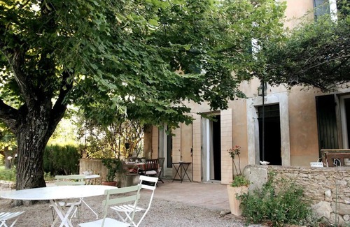 Sainte-Anne du Castellet House | Bastide with swimming pool & vineyards