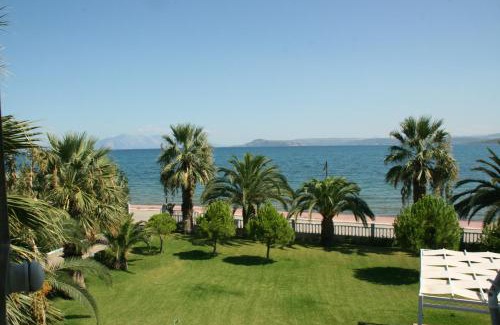 Lokroi Hotel | Batis Hotel