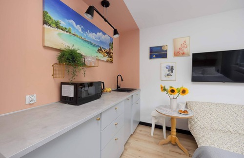 Ochota Apartment | Batorego 18 | Cosy Studio | 350 m Metro