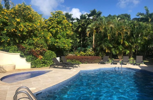 Little Battaleys House | Battaleys Mews, Villa Monkey Puzzle is 5 minute walk from the Beach