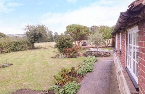 Maidstone Cottage | Battel Hall Cottage