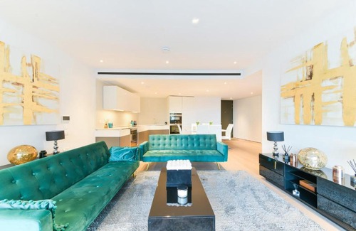 Queenstown Apartment | Battersea Power Apartments