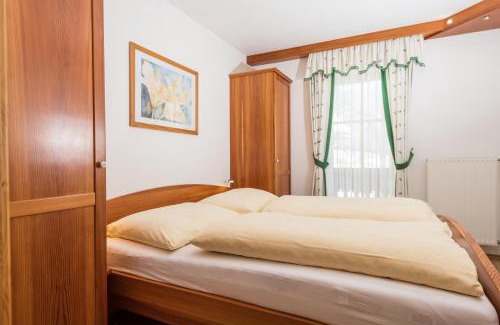 Fischbach House | Bauernhof Hoenigshof