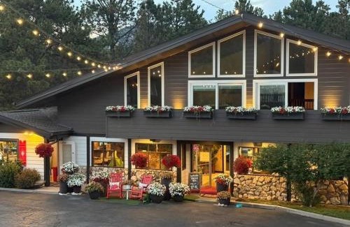 Custer Hotel | Bavarian Inn, Black Hills
