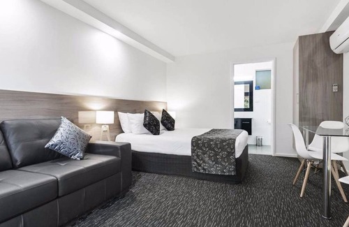 Geelong Hotel | Bay City Motel Geelong