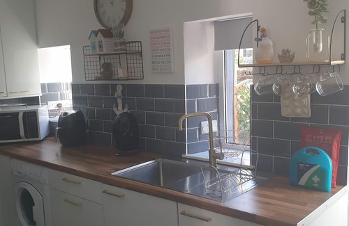 Morecambe House | Bay Cottage Morecambe Beach 4 Berth - 2 Bedrooms