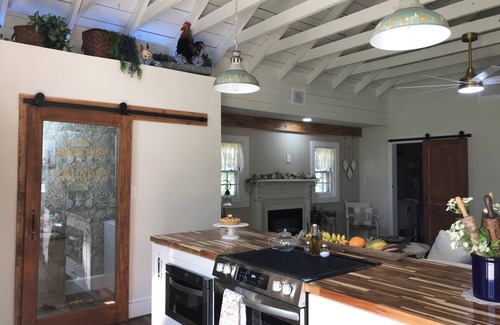 Mathews Cottage | Bay Dream Believer Cottage on Beautiful East River Waterfront
