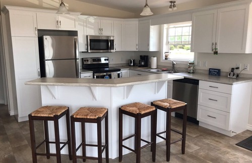 Bayview Cottage | Bay Dreamz Waterview Cottage