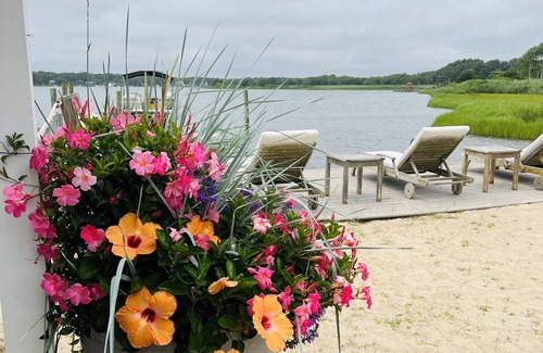 Center Moriches House | Bay front Hamptons home with direct sunsets and private dock with pontoon boat