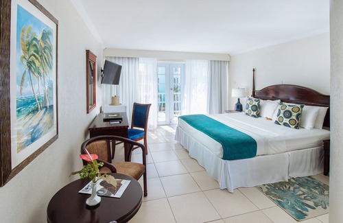 Bonne Terre Hotel | Bay Gardens Marina Haven