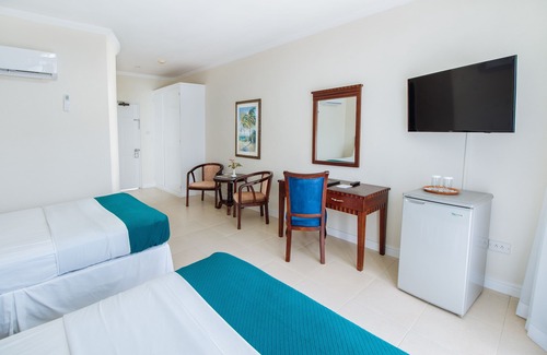 Bonne Terre Hotel | Bay Gardens Marina Haven