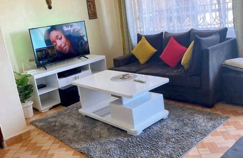 Homa Bay Apartment | Bay Loft, Cosy Apartments with Starkink Internet speeds and NETFLIX