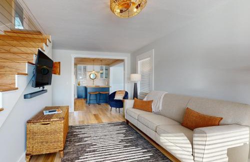 Tawas City House | Bay Street Bungalow