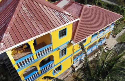 Charlestown House | Bay View Studio Apartment 3C - Canouan Island