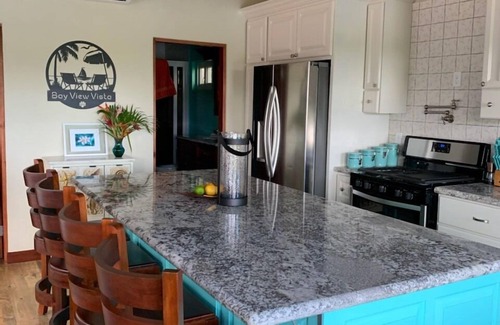 Roatan House | Bay View Vista - Private Pool with First Bight View