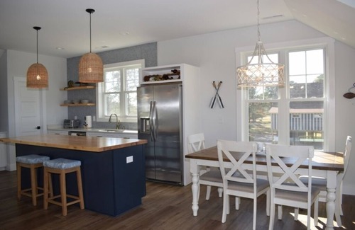 Chincoteague House | Bay View-WATERFRONT, DOCK, SUNSETS!