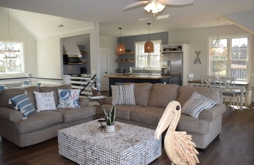 Chincoteague House | Bay View-WATERFRONT, DOCK, SUNSETS!