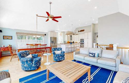 Sagamore Beach House | Bay Vista