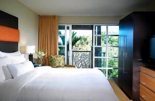 Hart Bay Hotel | Bay Vista Villas Beachfront Resort & Spa, Pool, Hot Tub