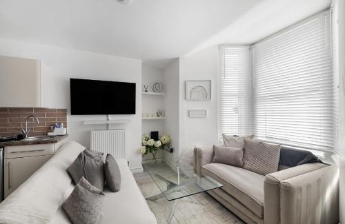 Plymouth Apartment | BayBreeze Apartment The Hoe
