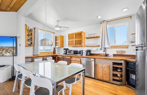 Dauphin Island House | Bayfront cozy cottage