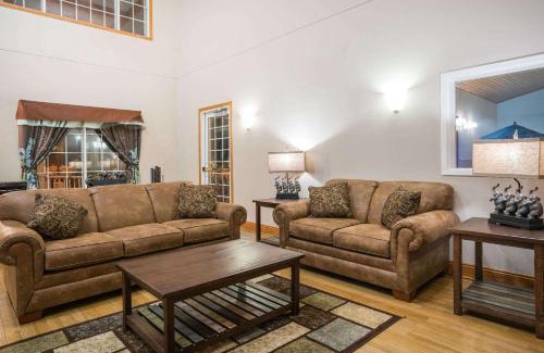 Albany Hotel | Baymont by Wyndham Albany