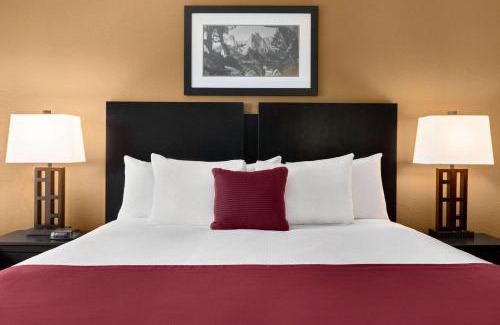 Cortez Hotel | Baymont by Wyndham Cortez