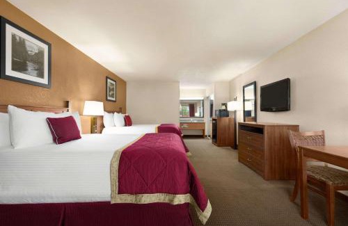 Cortez Hotel | Baymont by Wyndham Cortez