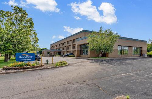 Onalaska Hotel | Baymont by Wyndham La Crosse/Onalaska
