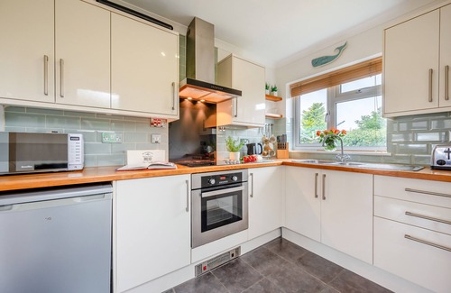 Padstow House | Bays Reach - Three Bedroom House, Sleeps 6