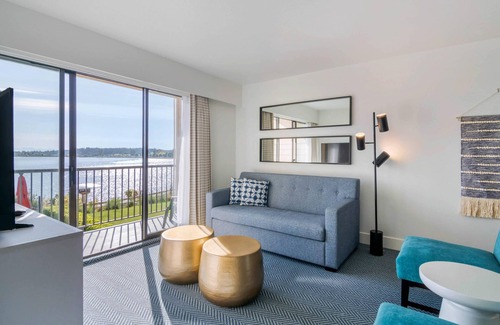Regional District of Nanaimo Hotel | Bayside Resort, an Ascend Collection Resort
