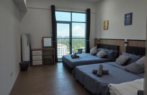 Likas Apartment | Baysuites Likas 9pax City Views L 21 near kk town