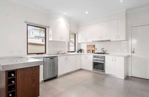 Queenscliff House | Bayti Retreat - Queenscliff