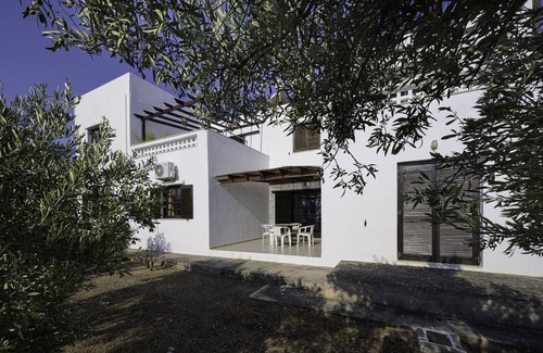 Almyros Apartment | BayView Apartment #1 by the beach,East Crete