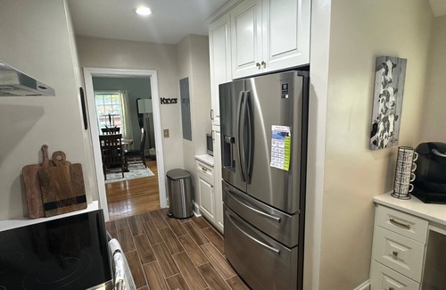 Terry Sanford House | Bayview Bungalow-Cozy Stay Near Downtown