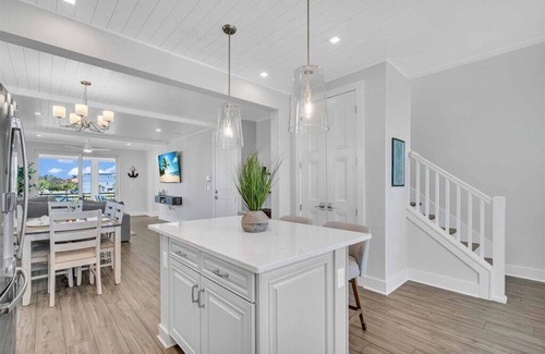 Cortez House | Bayview Pointe! Luxury 3 bedroom home! Near Anna Maria island with heated pool!