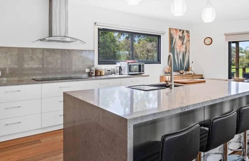Rhyll House | Bayview Retreat Phillip Island