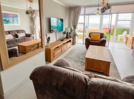 Berea Apartment | Bayview Seafront Apartment