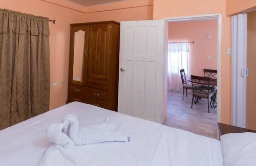 Castara Apartment | Baywatch Apartments