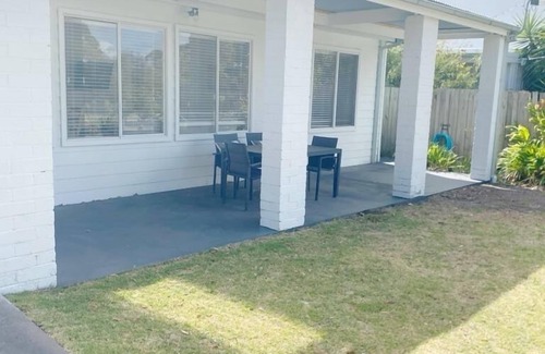 Coronet Bay House | Baywatch – Your Cozy Beach Escape