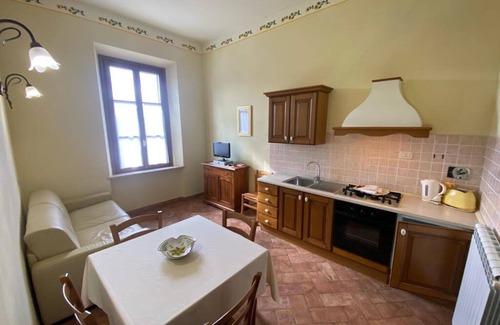 Casole d'Elsa House | Bazzani Apartment 2 in Siena