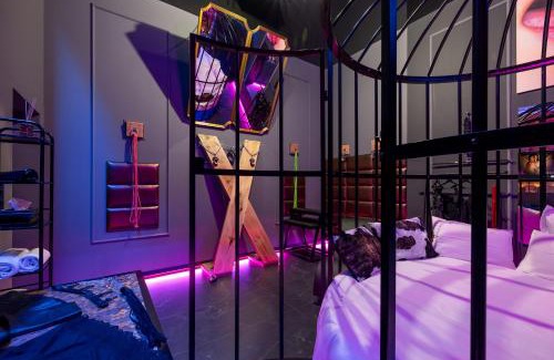 Srodmiescie Apartment | BDSM Apart Grey Manufaktura Centrum Miasta Legionów 18 , Idelny na Prezent, Parking na terenie , Tylko dla dorosłych ADULTS ONLY