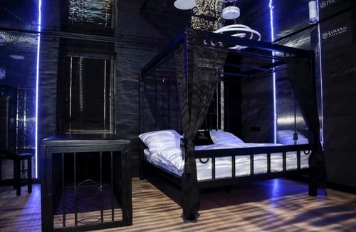 Czestochowa Apartment | BDSM Apartament Częstochowa Luxxx - ADULTS ONLY - TYLKO DLA DOROSŁYCH