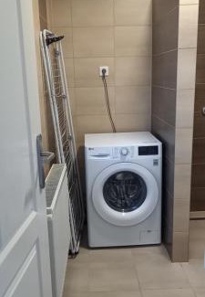 Szecseny Apartment | BE-LE-VALÓ APARTMAN