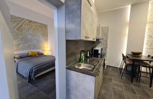 Magenta Apartment | Be Magenta, Art Home - Yellow style - Near Milano, Rho Fiera, Malpensa